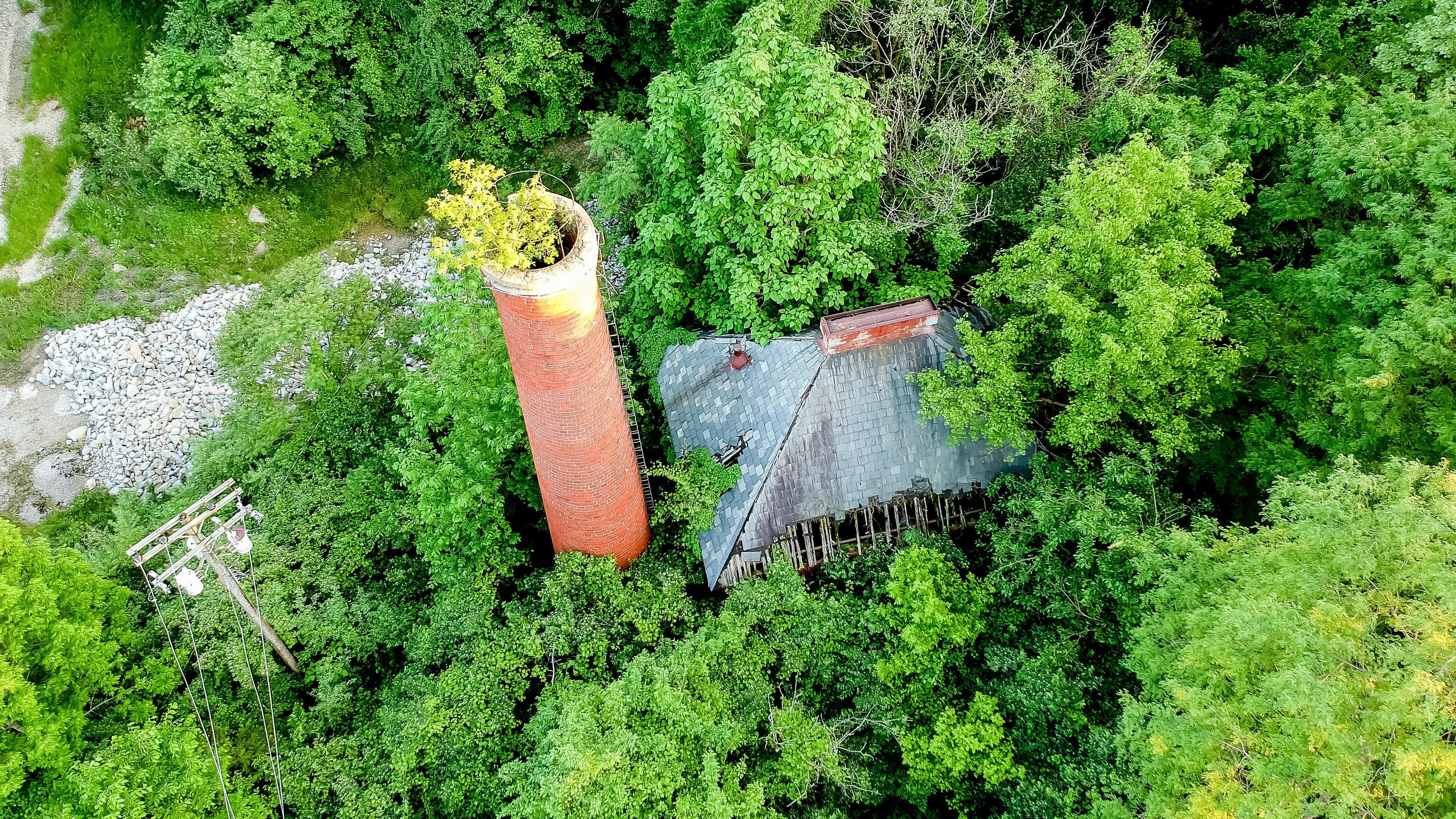 Abandoned Building on Fort Harrison — image 2