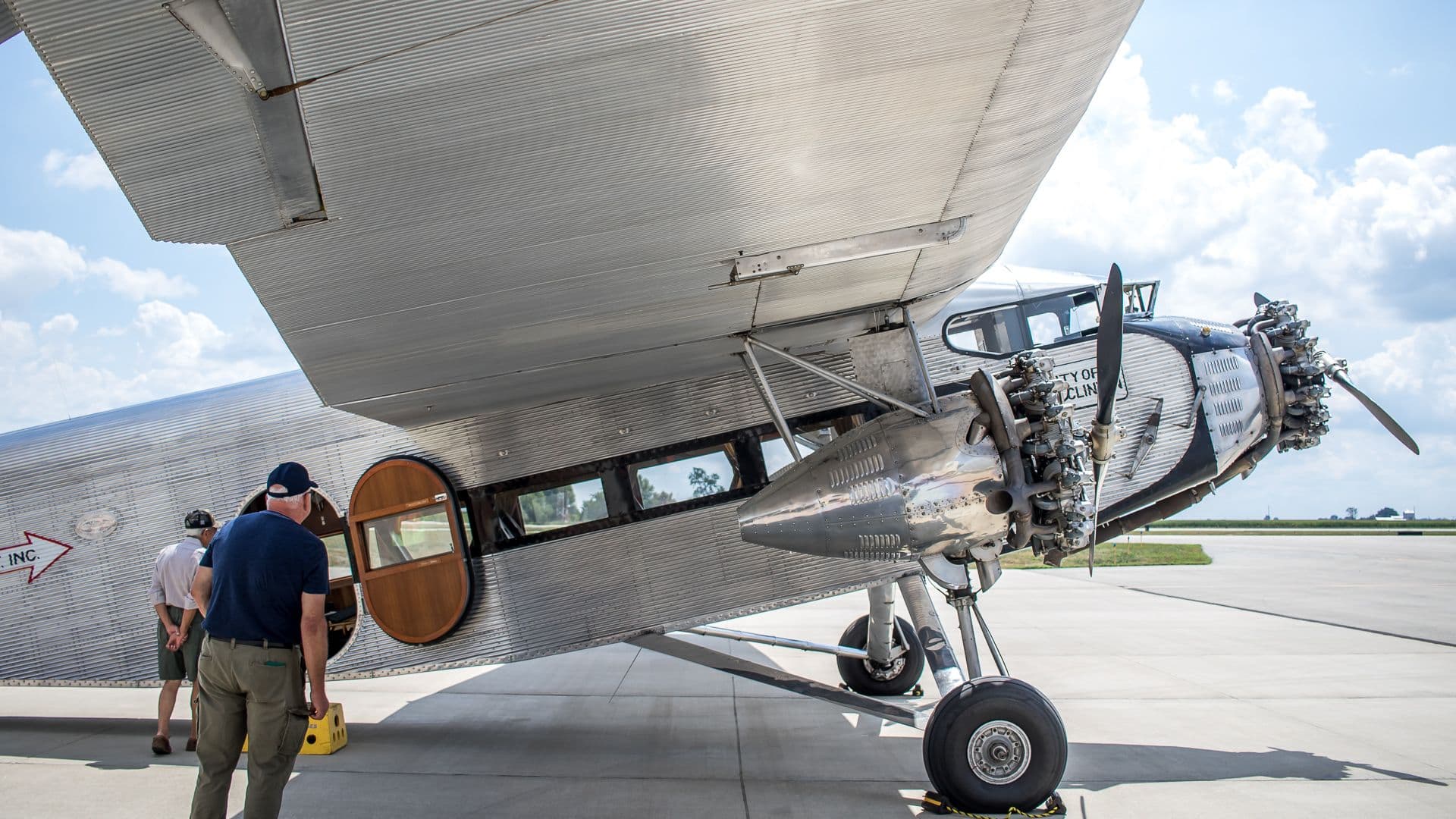 Taking flight with a 1928 Ford Trimotor — image 9